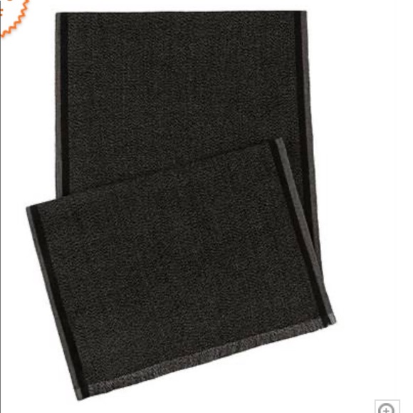 Van Heusen Other - NWT. 🧣Van Heusen scarf